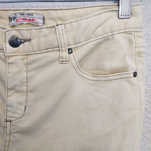 Free People Pale Yellow Denim Slim Straight Leg Jeans Size 27 - Picture 5 of 12